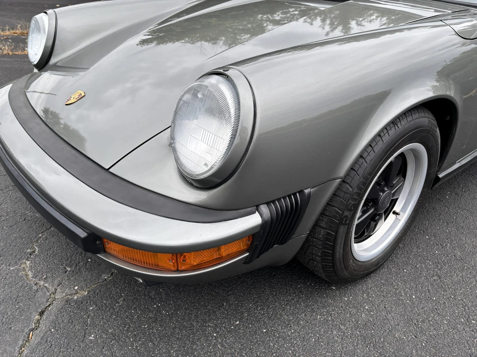 1987 Porsche 911 Carrera 3.2 - Image 25 of 31