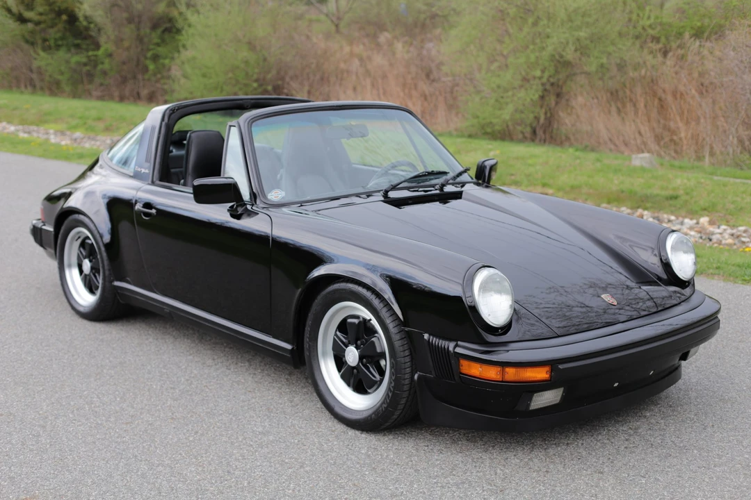 1987 Porsche 911 Carrera 3.2 - Image 10 of 31