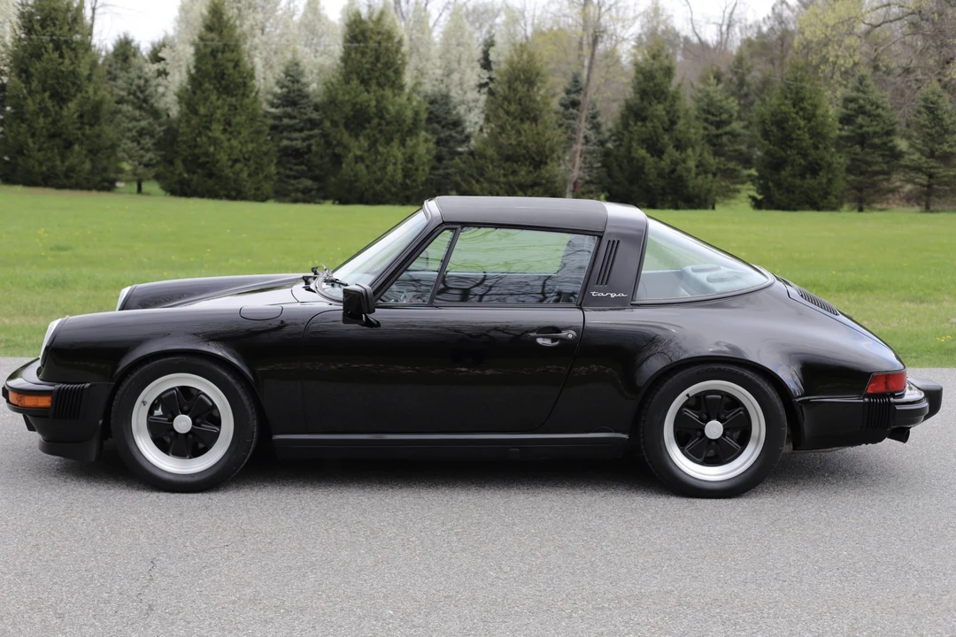 1987 Porsche 911 Carrera 3.2 - Image 24 of 31