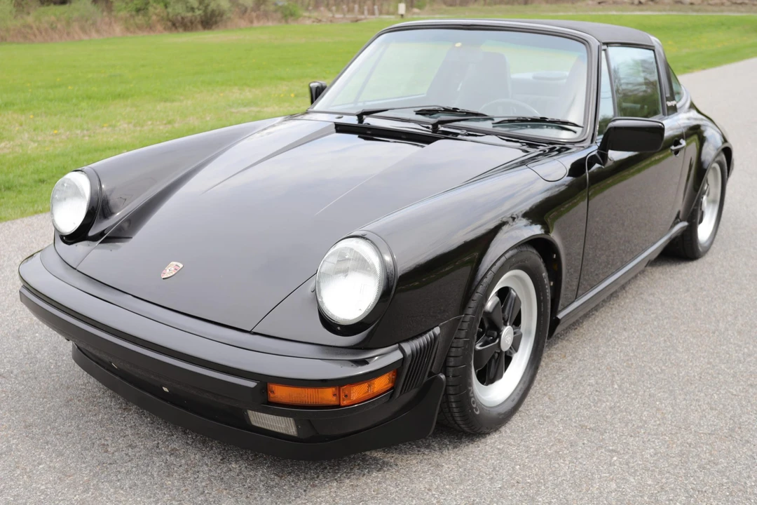 1987 Porsche 911 Carrera 3.2 - Image 28 of 31