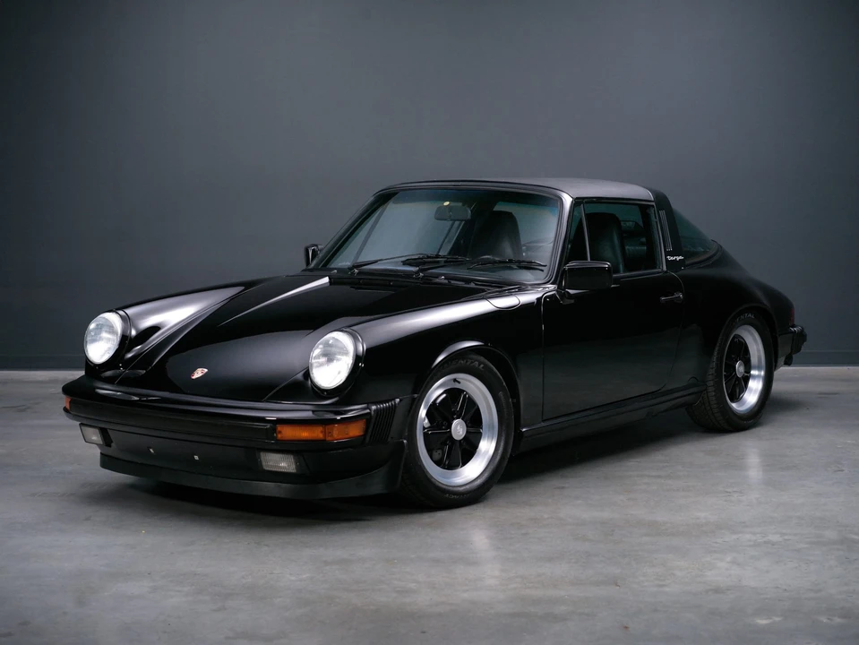 1987 Porsche 911 Carrera 3.2 - Image 2 of 31