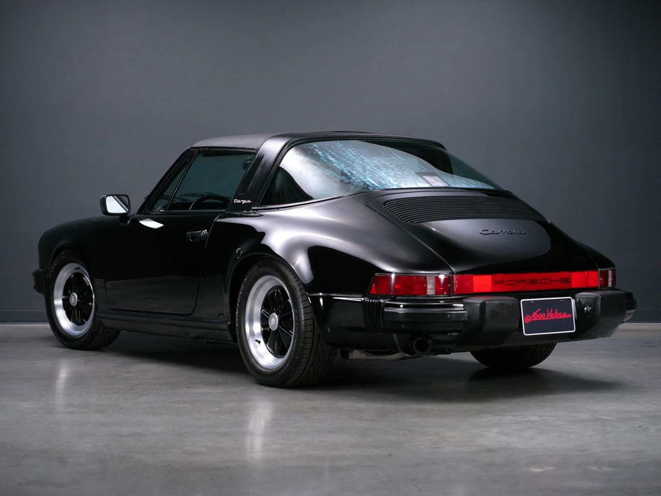 1987 Porsche 911 Carrera 3.2 - Image 6 of 31