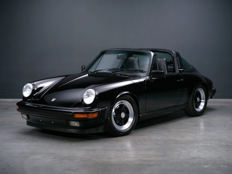 1987 Porsche 911 Carrera 3.2 - Image 17 of 31