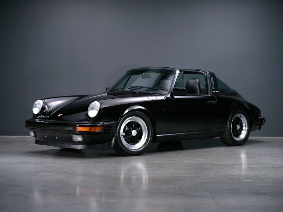1987 Porsche 911 Carrera 3.2 - Image 18 of 31