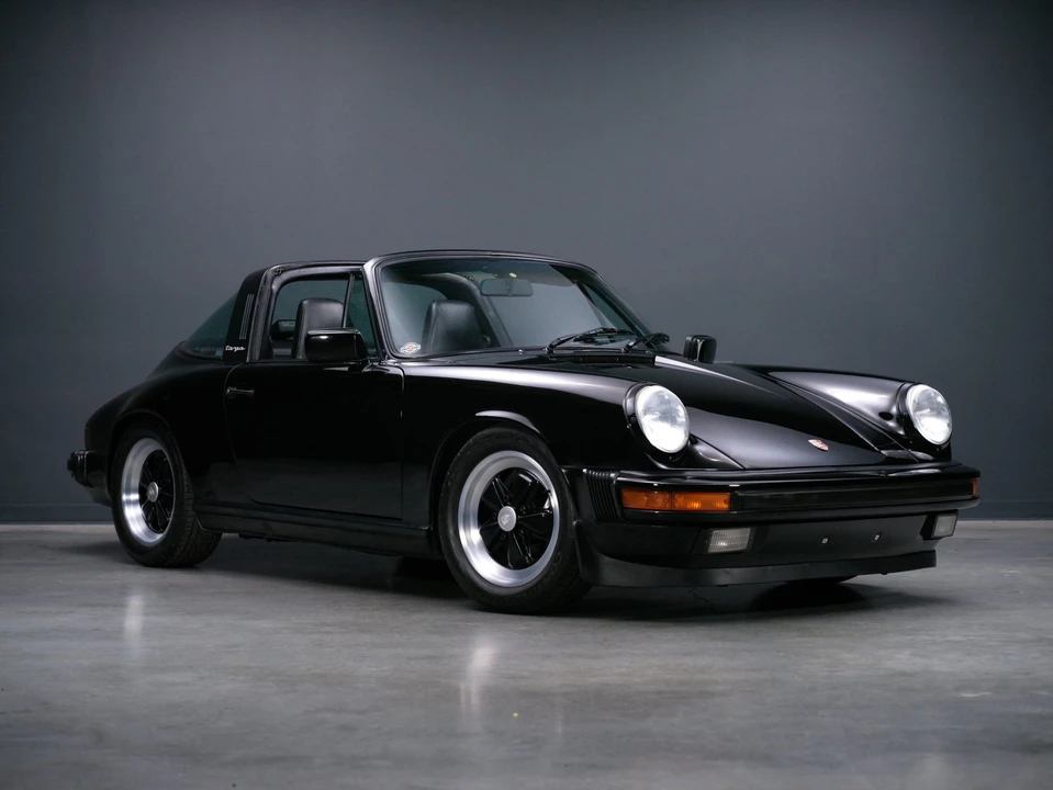 1987 Porsche 911 Carrera 3.2 - Image 30 of 31