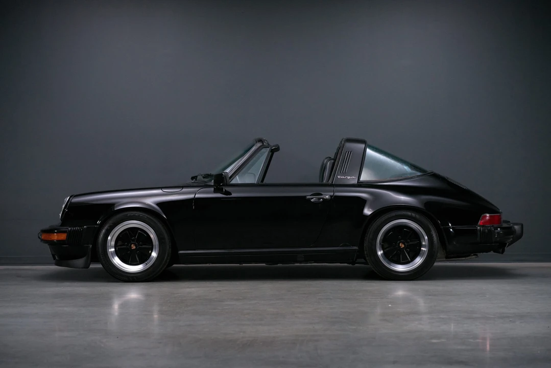 1987 Porsche 911 Carrera 3.2 - Image 21 of 31