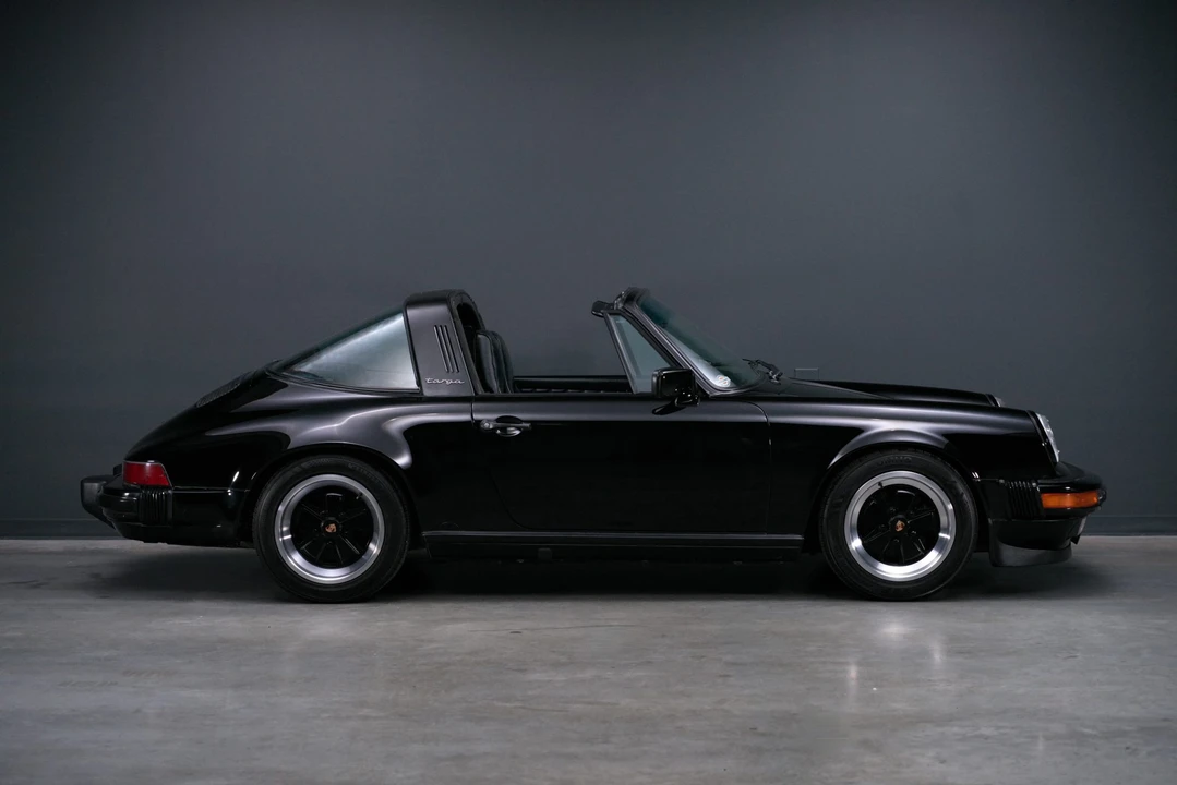 1987 Porsche 911 Carrera 3.2 - Image 27 of 31