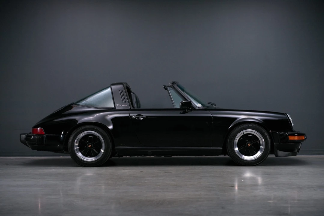 1987 Porsche 911 Carrera 3.2 - Image 28 of 31