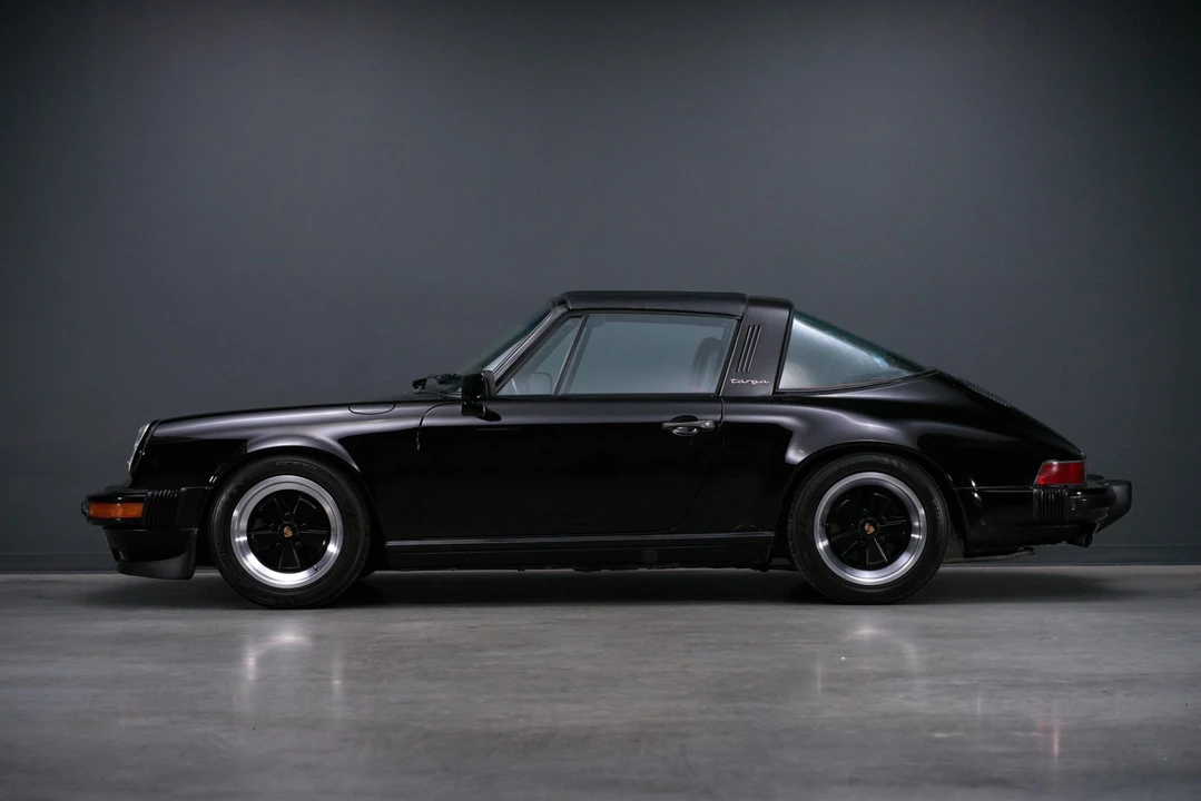 1987 Porsche 911 Carrera 3.2 - Image 3 of 31