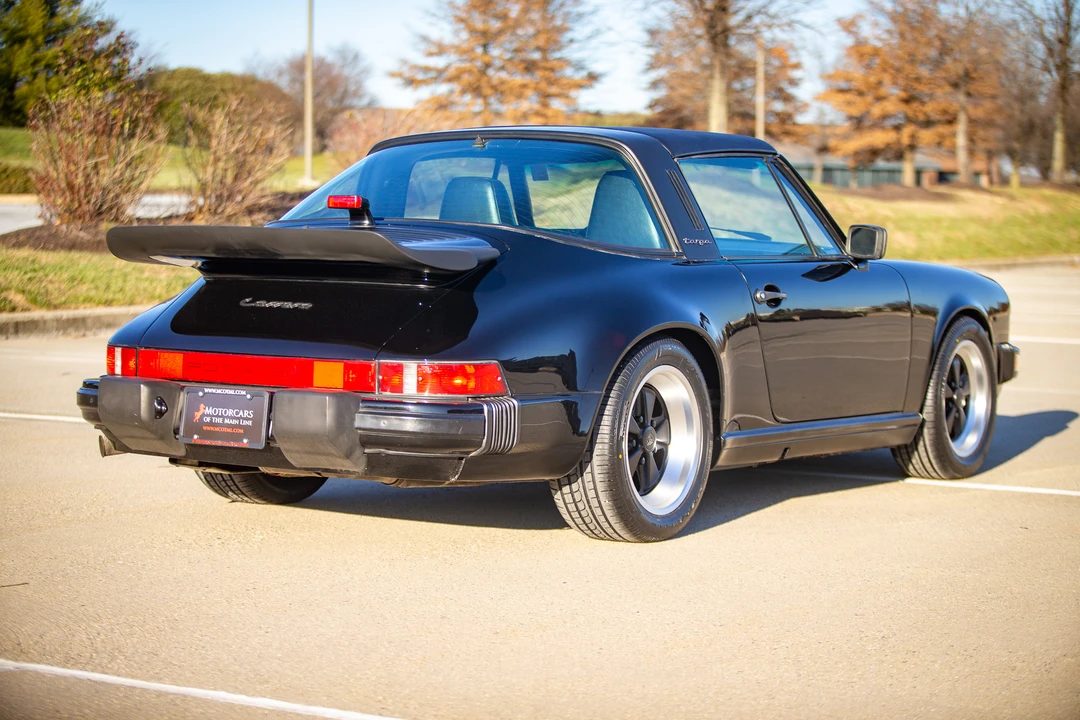 1987 Porsche 911 Carrera 3.2 - Image 15 of 31