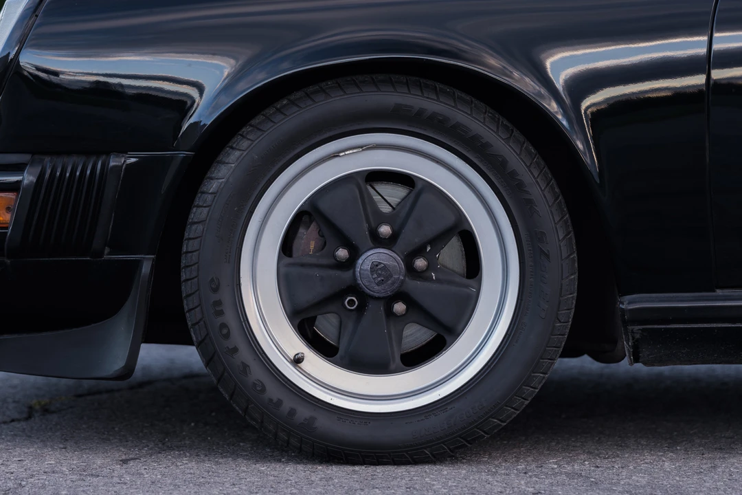 1987 Porsche 911 Carrera 3.2 - Image 10 of 31