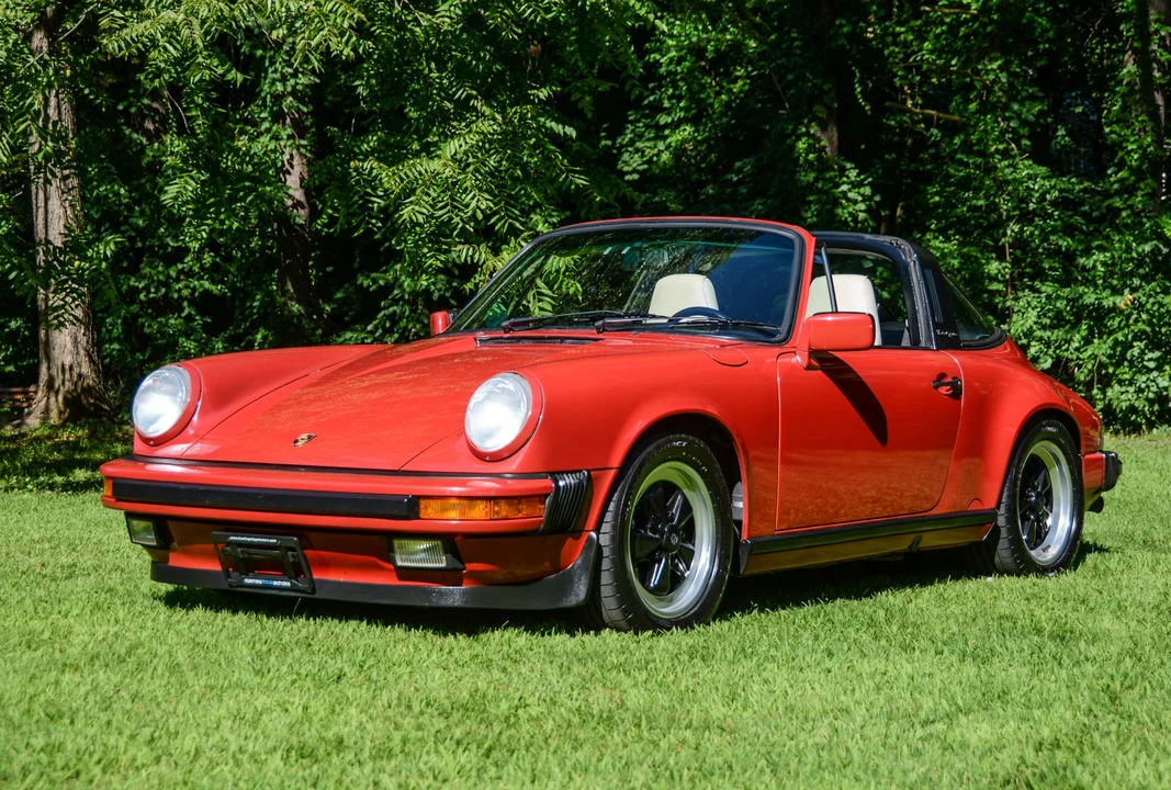 1987 Porsche 911 Carrera 3.2 - Image 2 of 31