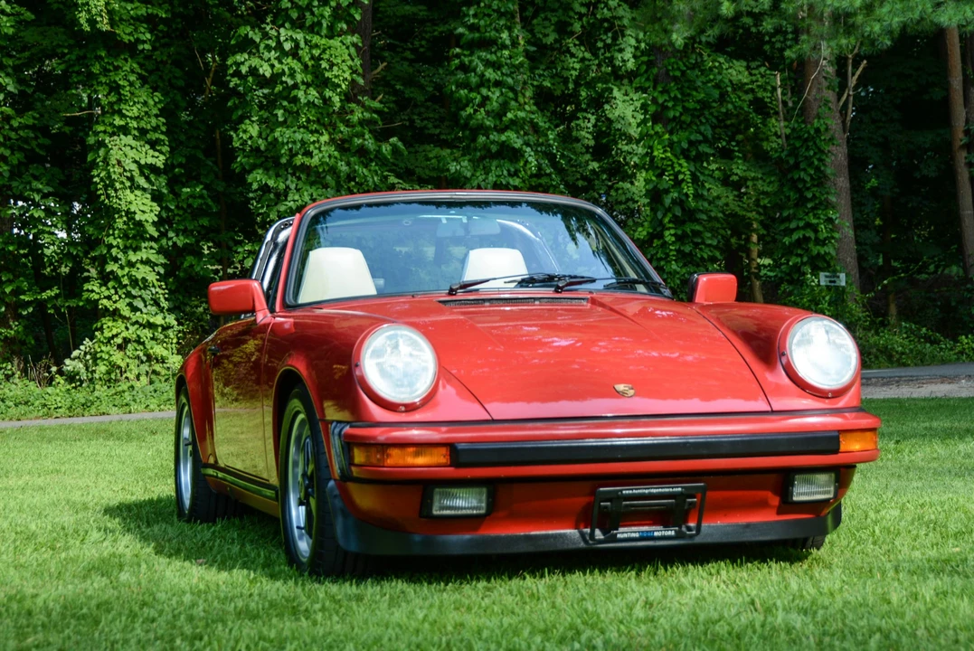 1987 Porsche 911 Carrera 3.2 - Image 8 of 31