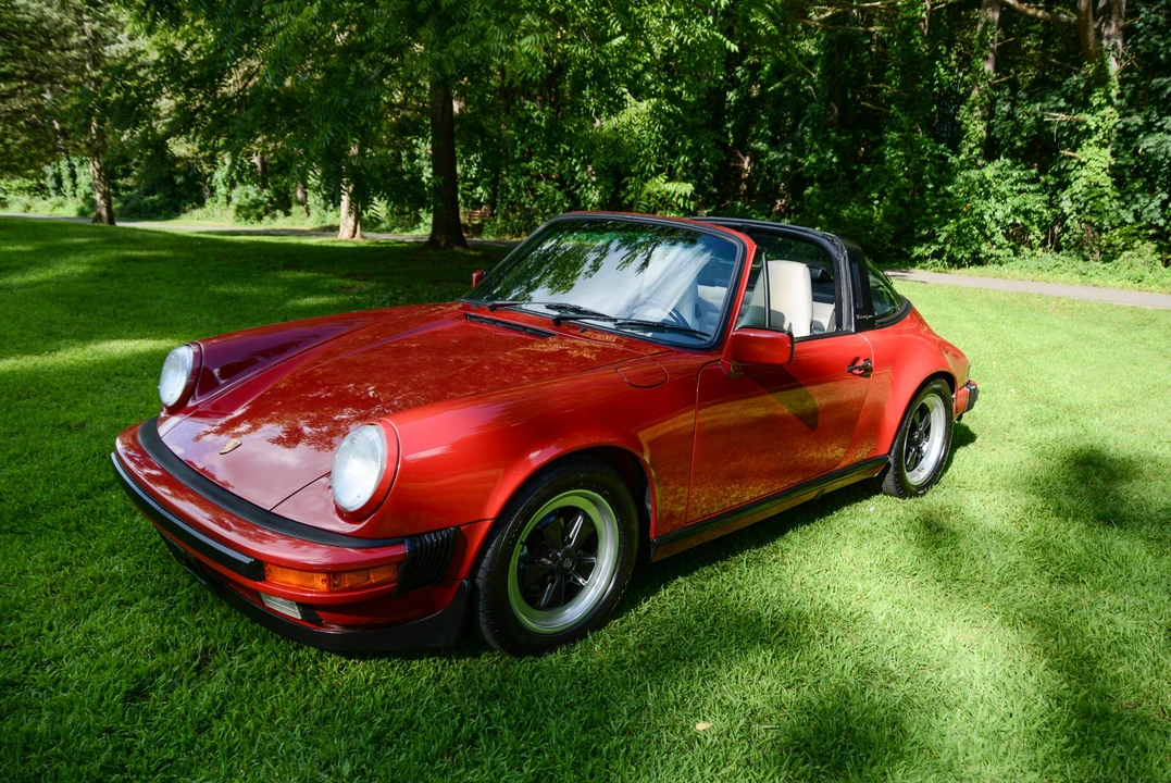1987 Porsche 911 Carrera 3.2 - Image 15 of 31