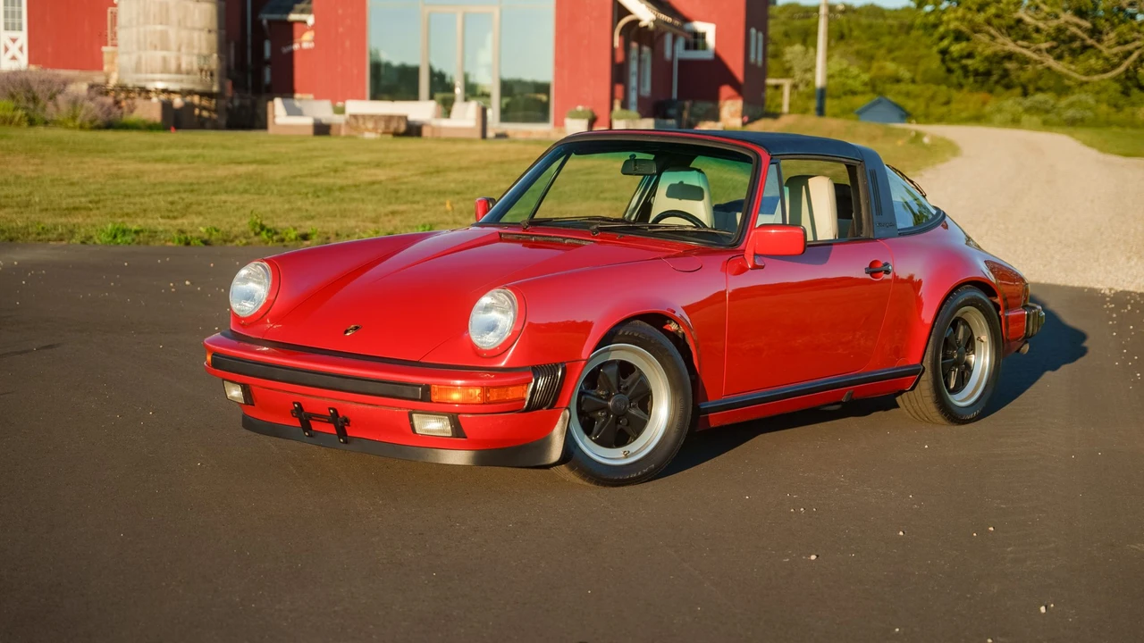 1987 Porsche 911 Carrera 3.2 - Image 6 of 31