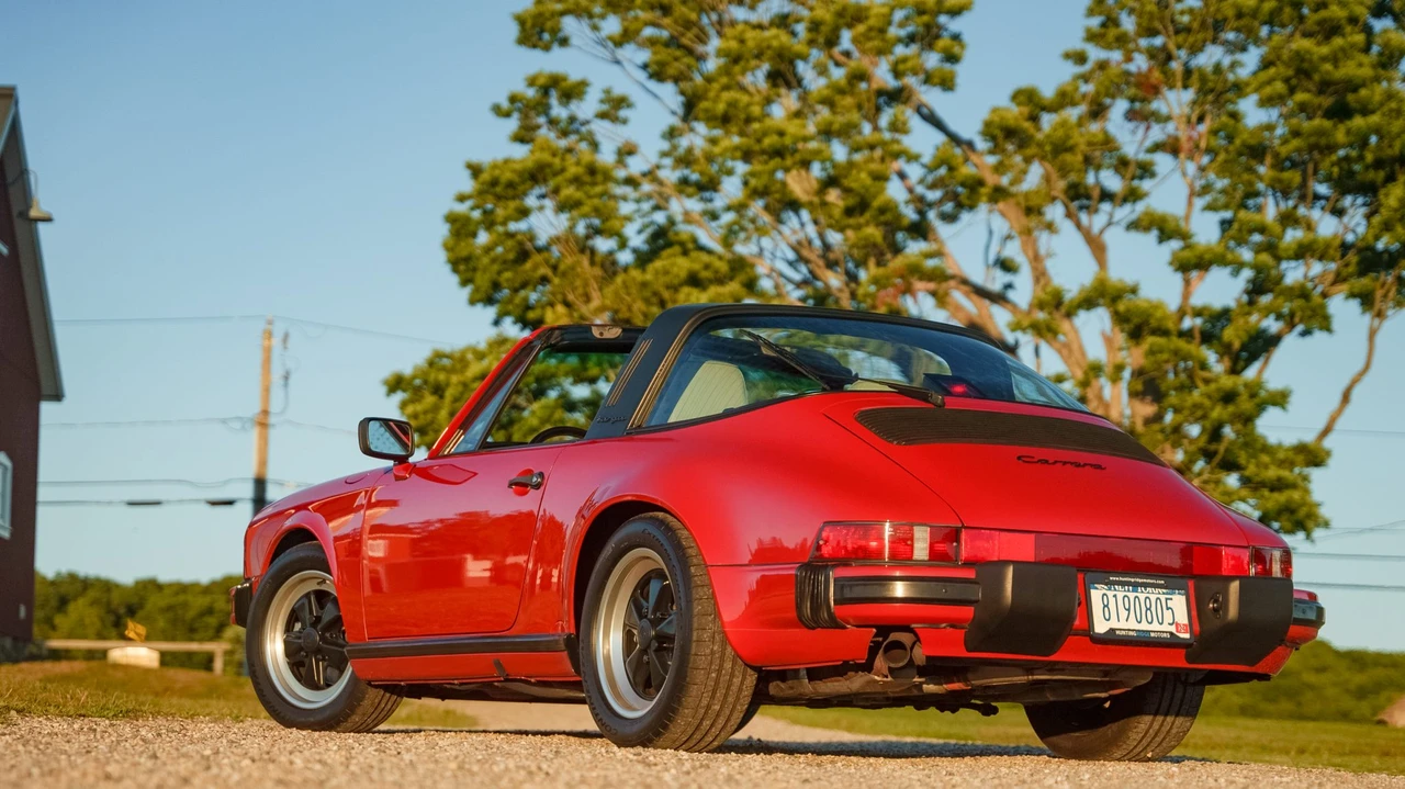 1987 Porsche 911 Carrera 3.2 - Image 25 of 31