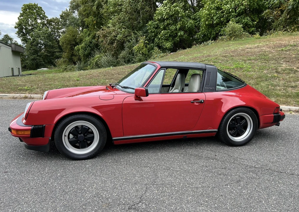 1987 Porsche 911 Carrera 3.2 - Image 10 of 31