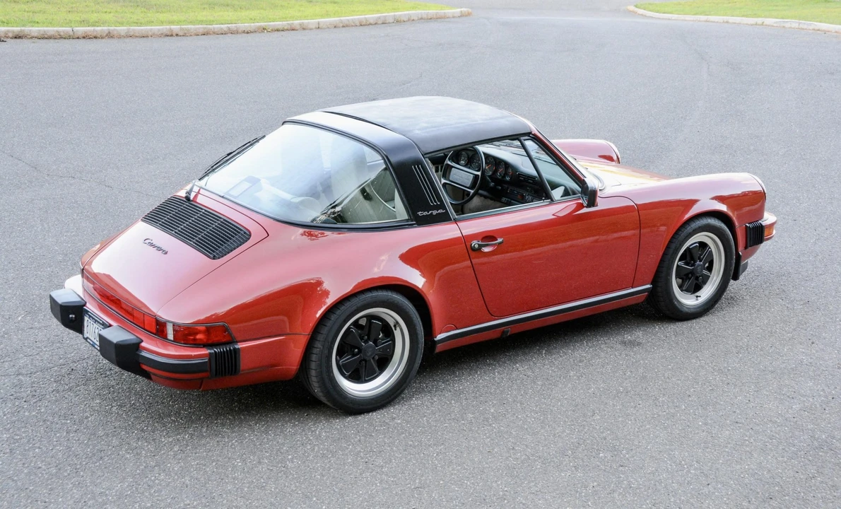 1987 Porsche 911 Carrera 3.2 - Image 19 of 31