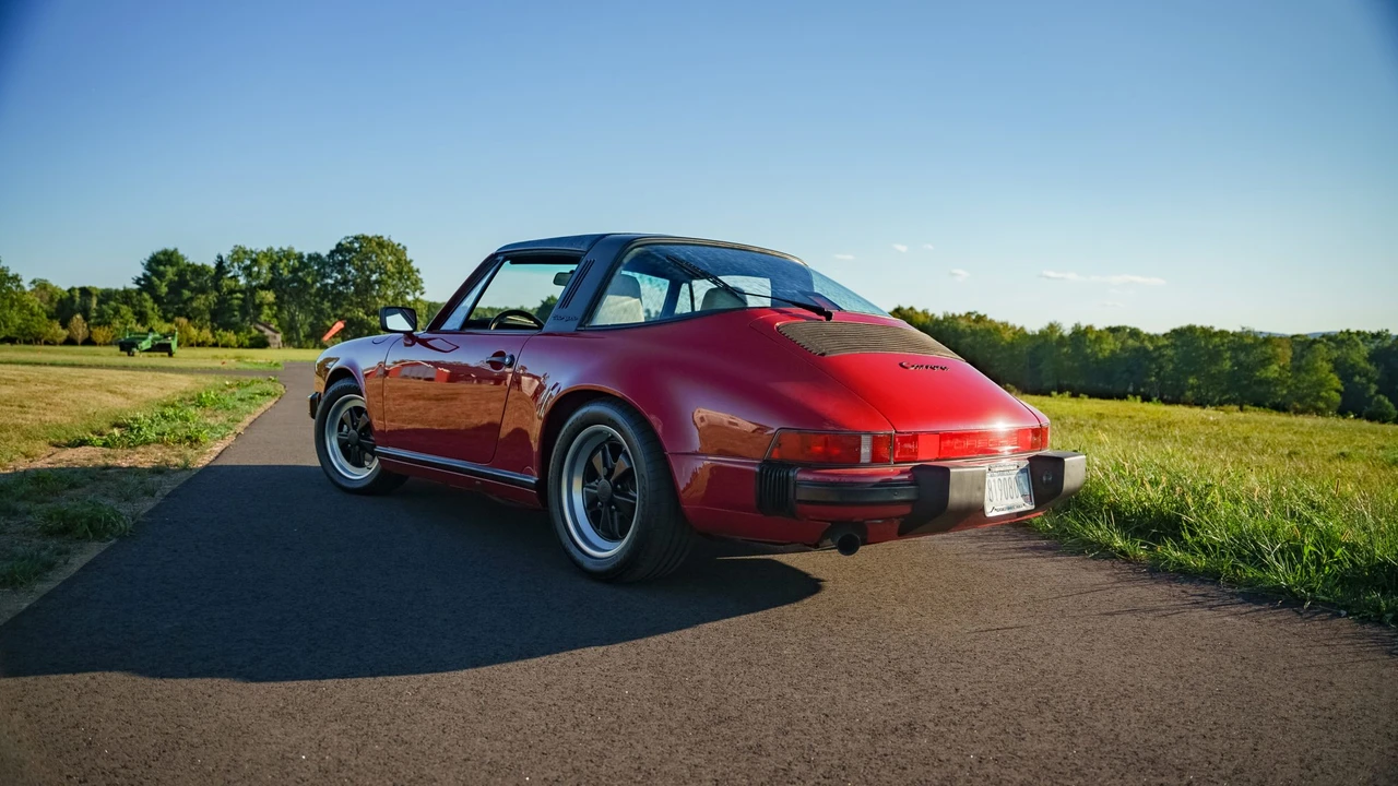 1987 Porsche 911 Carrera 3.2 - Image 20 of 31