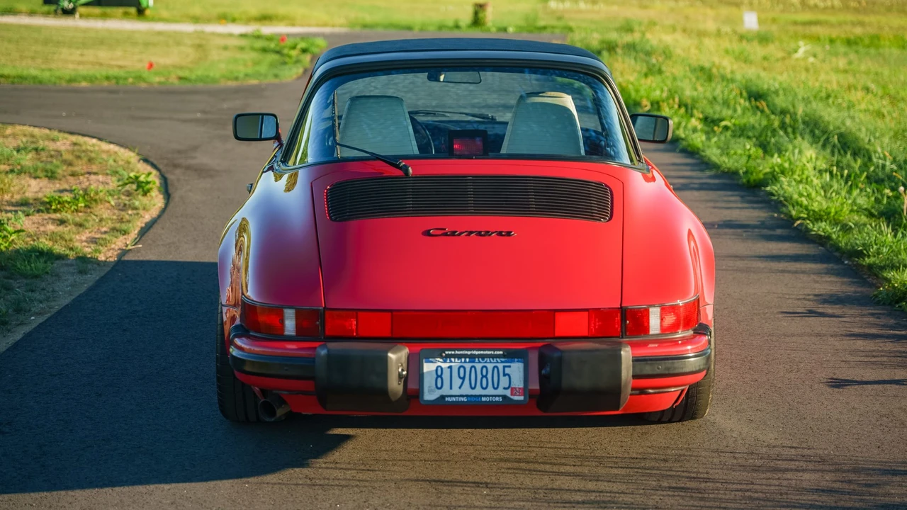 1987 Porsche 911 Carrera 3.2 - Image 29 of 31