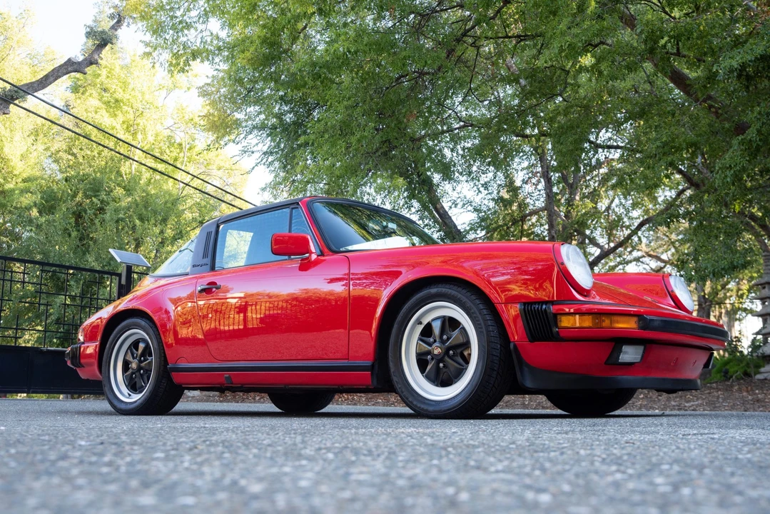 1987 Porsche 911 Carrera 3.2 - Image 15 of 31