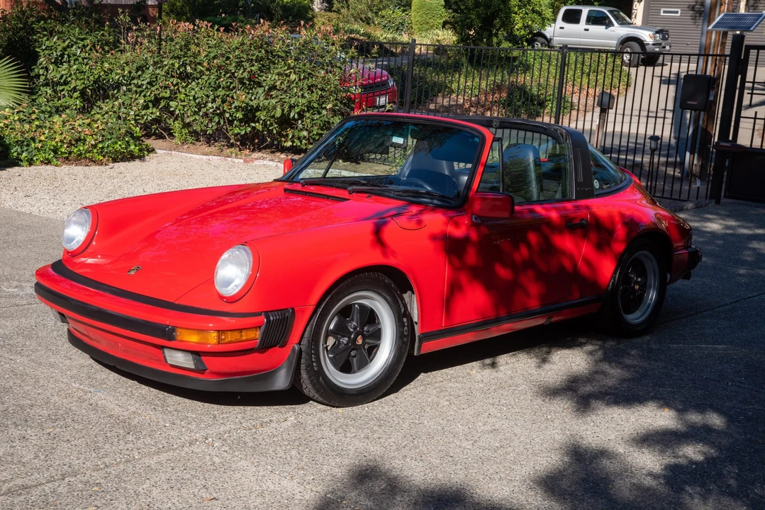 1987 Porsche 911 Carrera 3.2 - Image 4 of 31