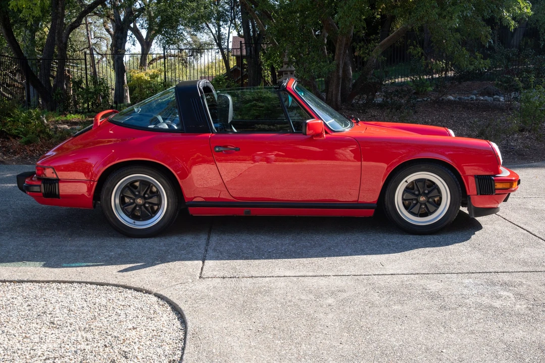 1987 Porsche 911 Carrera 3.2 - Image 14 of 31