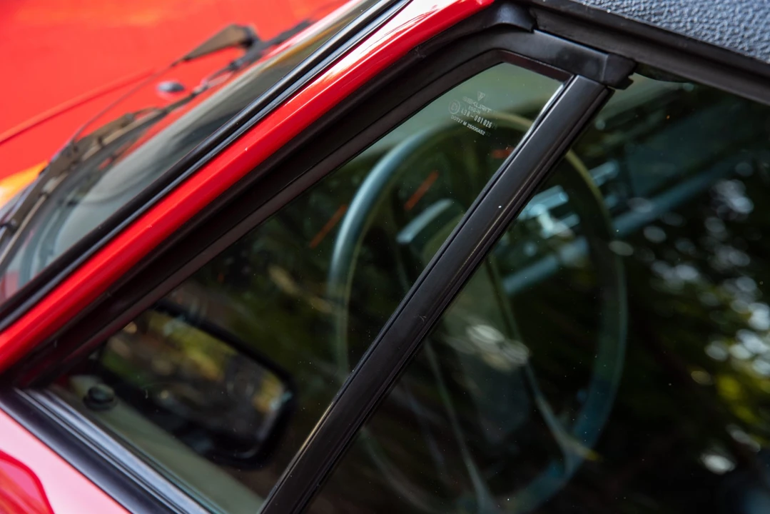 1987 Porsche 911 Carrera 3.2 - Image 30 of 31