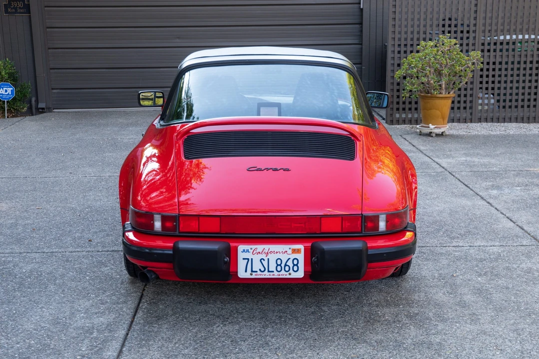 1987 Porsche 911 Carrera 3.2 - Image 9 of 31