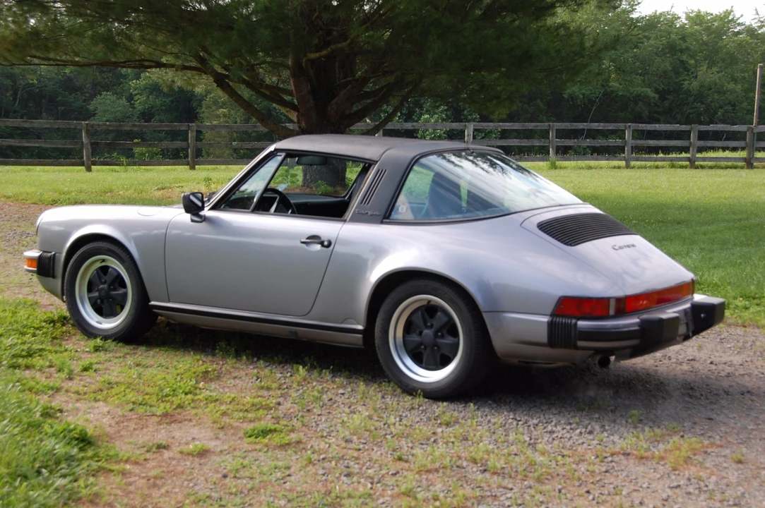 1987 Porsche 911 Carrera 3.2 - Image 7 of 31