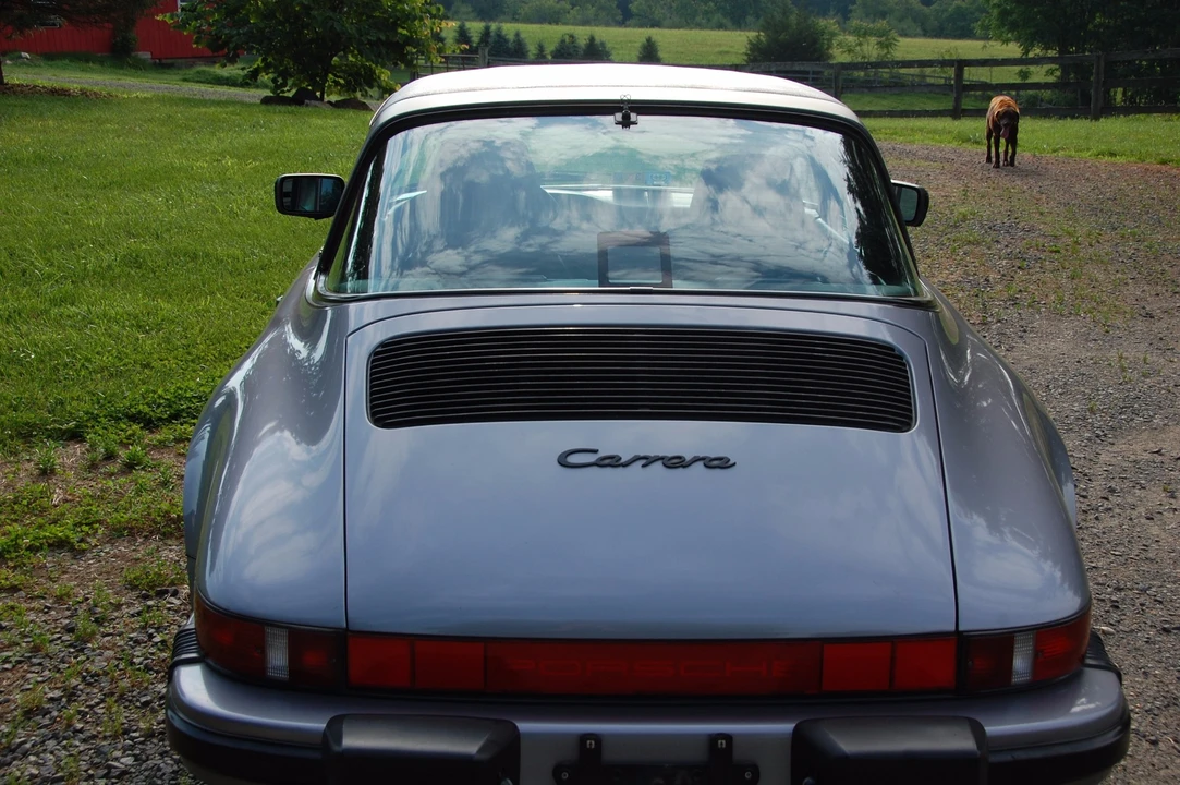 1987 Porsche 911 Carrera 3.2 - Image 9 of 31