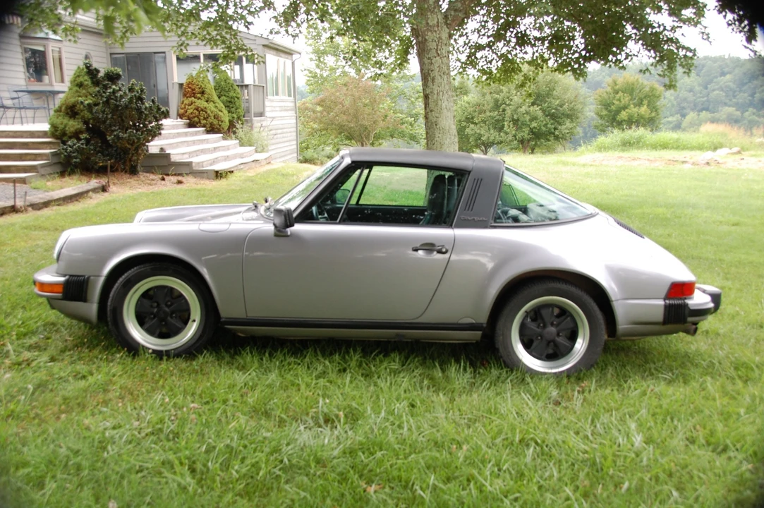 1987 Porsche 911 Carrera 3.2 - Image 6 of 31
