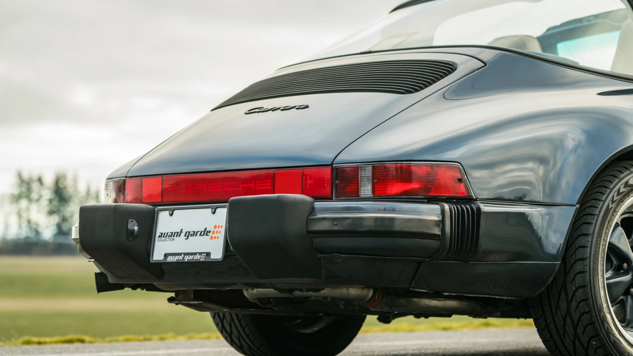 1987 Porsche 911 Carrera 3.2 - Image 29 of 31