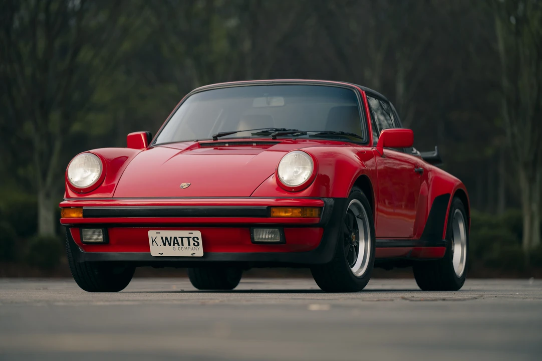 1987 Porsche 911 Carrera 3.2 - Image 2 of 31