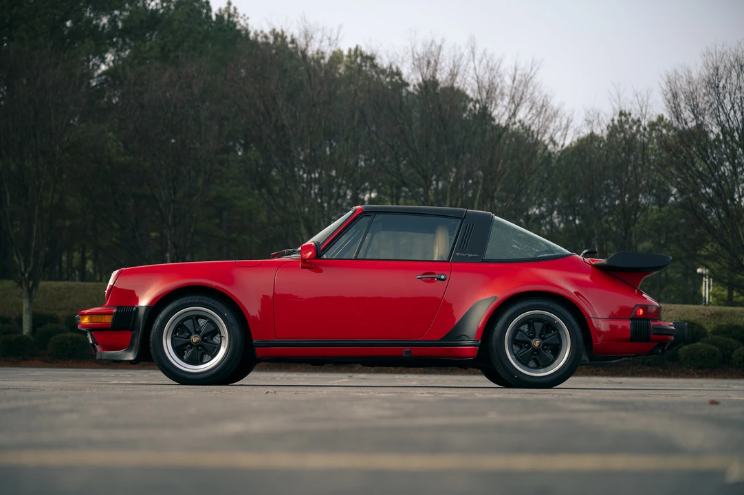 1987 Porsche 911 Carrera 3.2 - Image 8 of 31