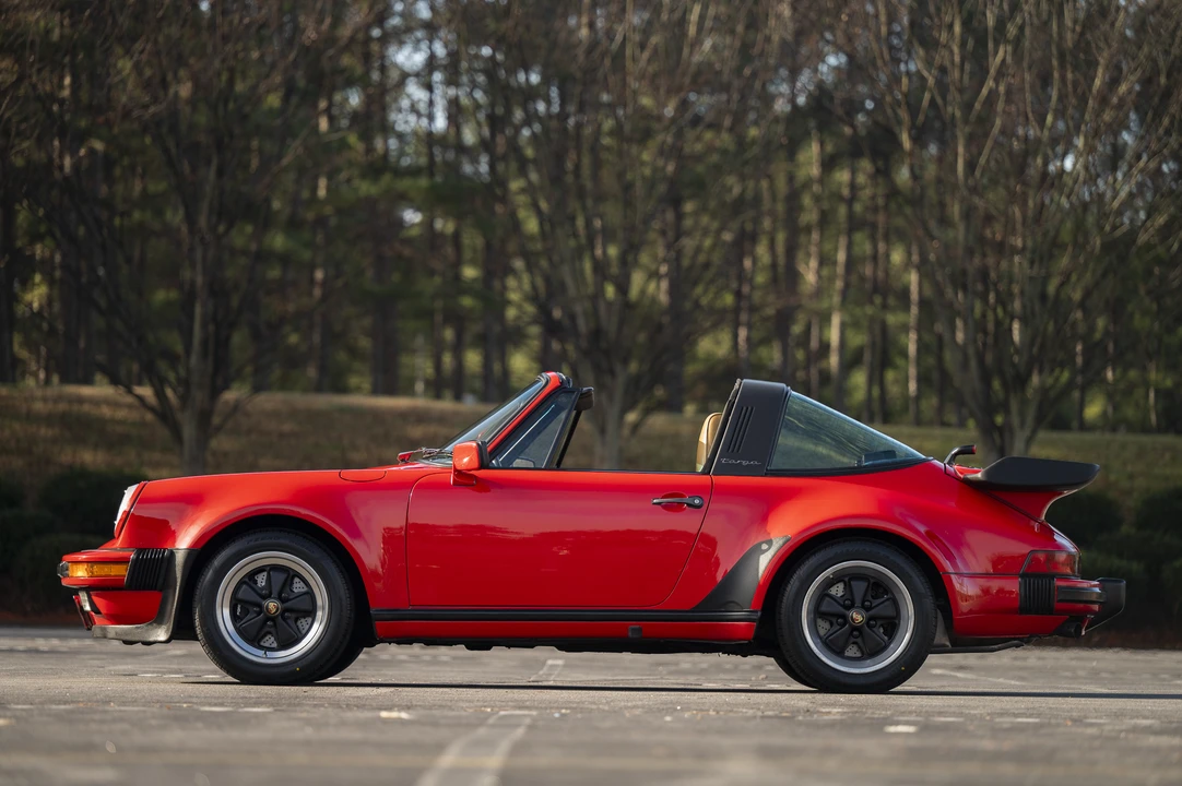 1987 Porsche 911 Carrera 3.2 - Image 28 of 31