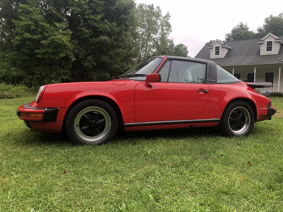 1987 Porsche 911 Carrera 3.2 - Image 2 of 31