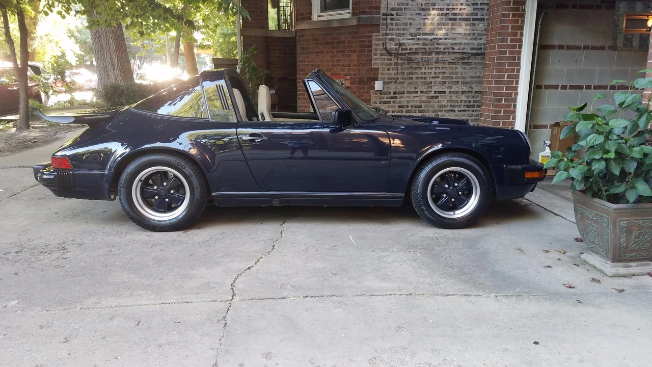 1987 Porsche 911 Carrera 3.2 - Image 11 of 31