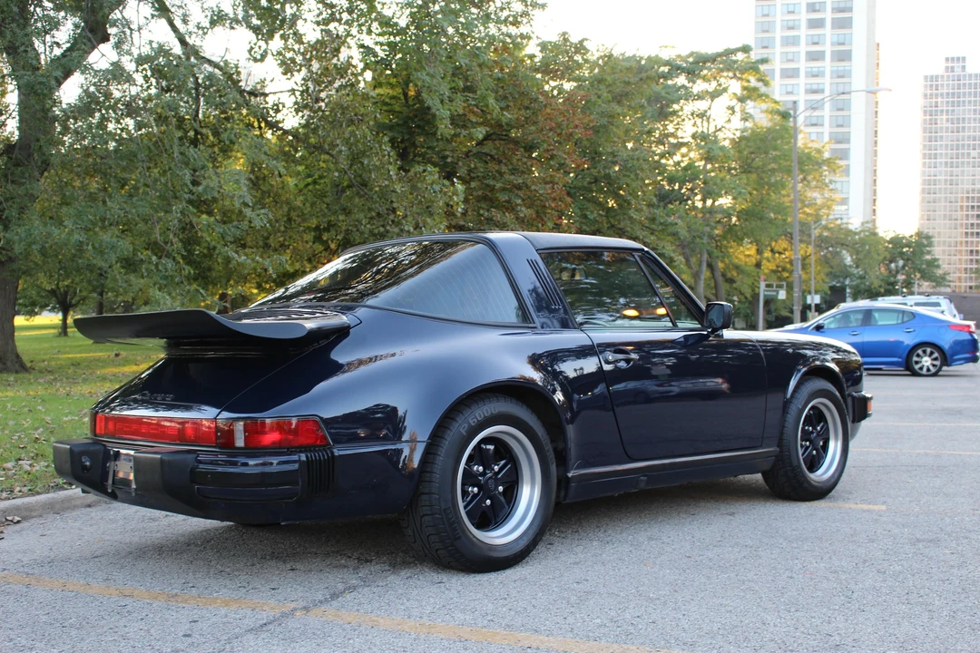 1987 Porsche 911 Carrera 3.2 - Image 5 of 31