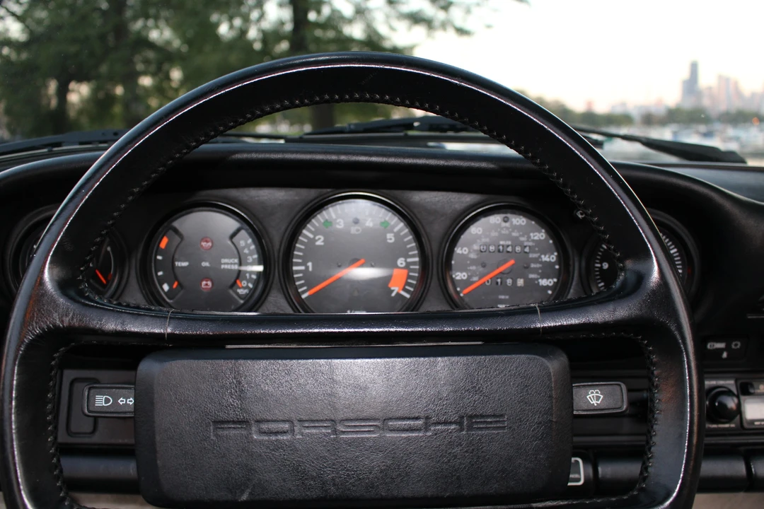 1987 Porsche 911 Carrera 3.2 - Image 28 of 31