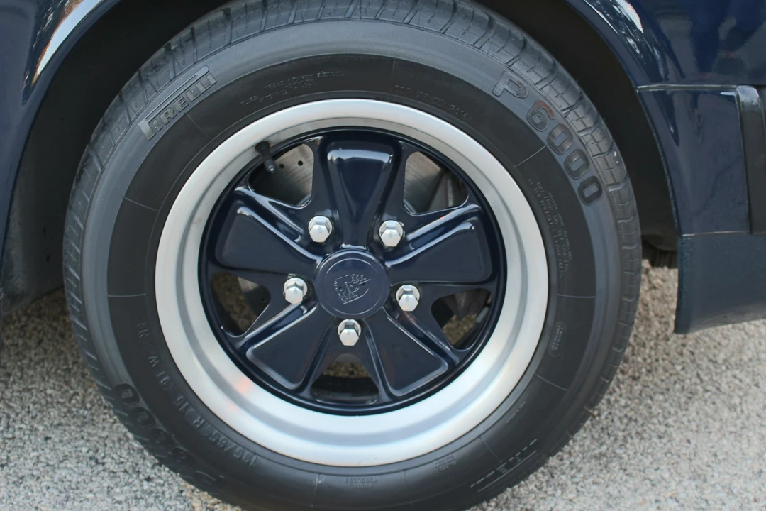 1987 Porsche 911 Carrera 3.2 - Image 17 of 31