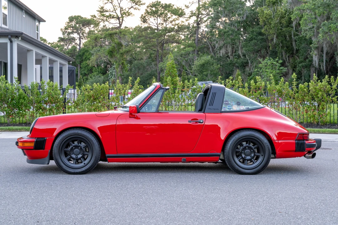 1987 Porsche 911 Carrera 3.2 - Image 3 of 31
