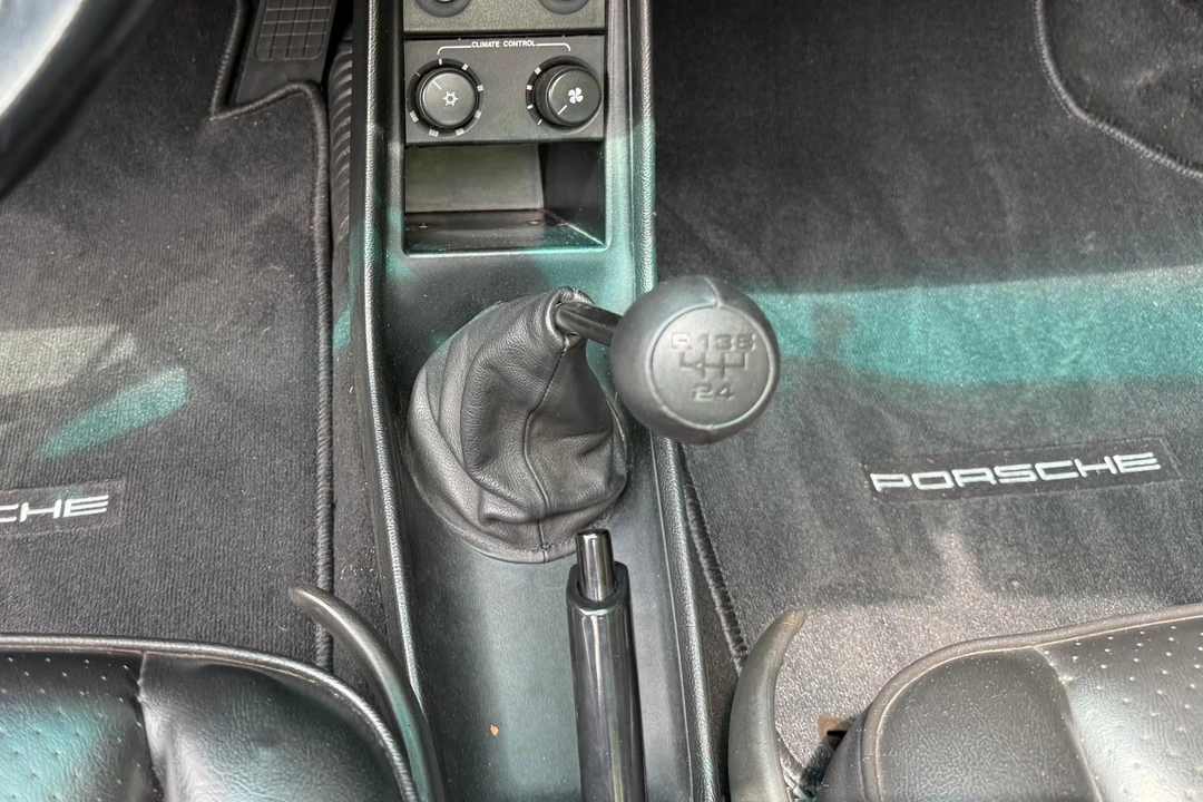 1987 Porsche 911 Carrera 3.2 - Image 29 of 31