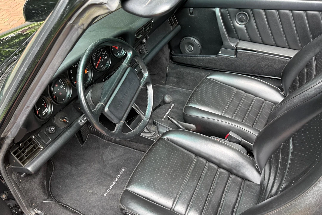 1987 Porsche 911 Carrera 3.2 - Image 27 of 31