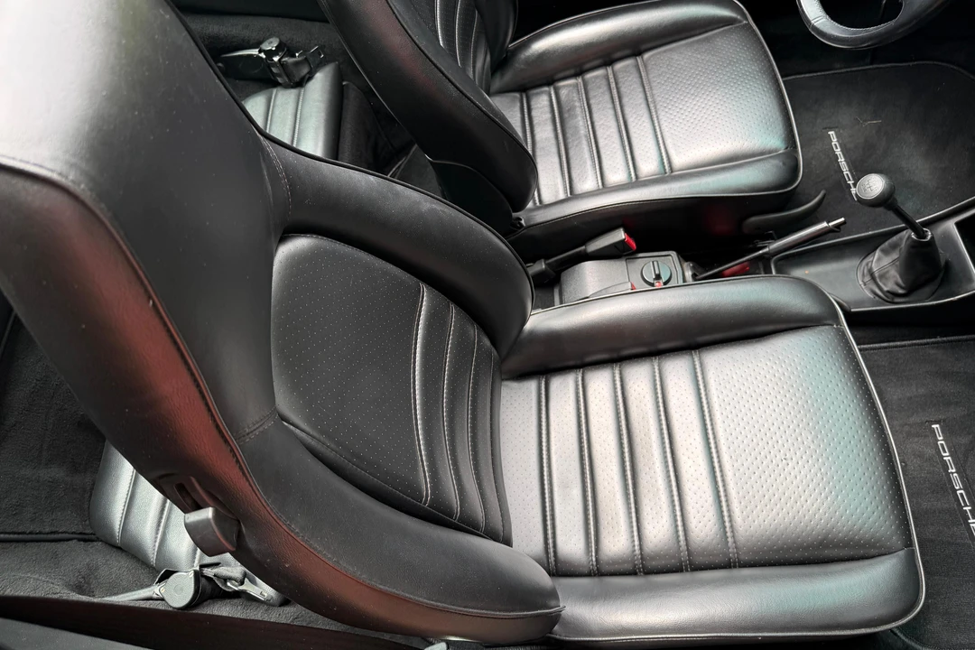 1987 Porsche 911 Carrera 3.2 - Image 28 of 31