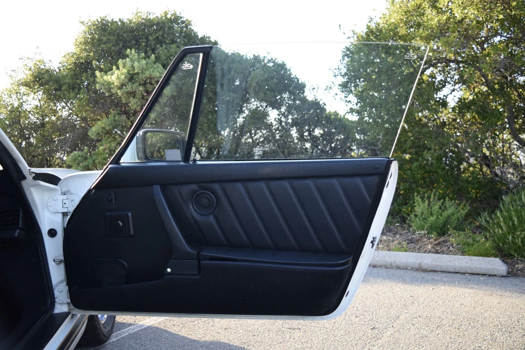 1987 Porsche 911 Carrera 3.2 - Image 22 of 31