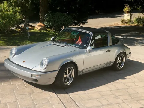 1987 Porsche 911 Carrera 3.2 - Image 2 of 31
