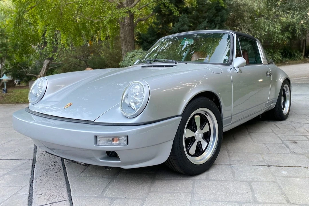 1987 Porsche 911 Carrera 3.2 - Image 1 of 31