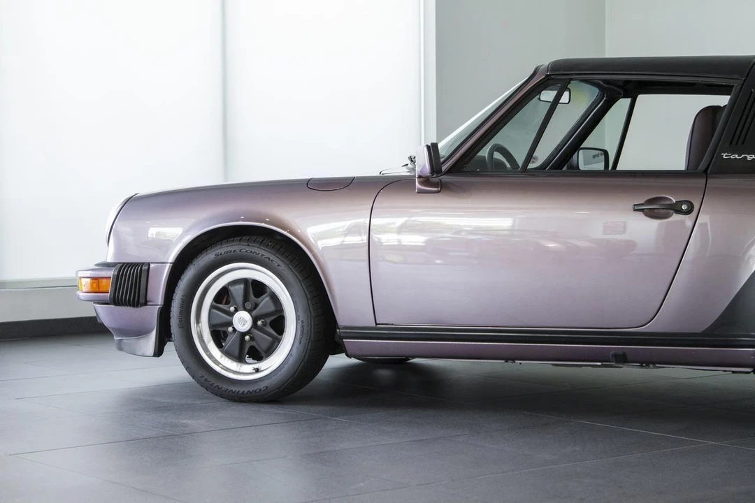 1987 Porsche 911 Carrera 3.2 - Image 7 of 16