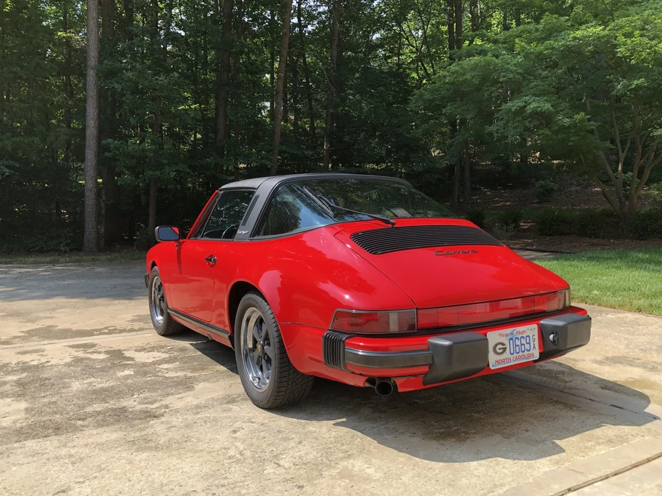 1987 Porsche 911 Carrera 3.2 - Image 10 of 31